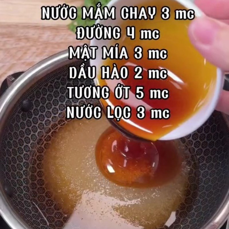 Bước 2 Nấu xốt chiên nước mắm Nấm chiên nước mắm