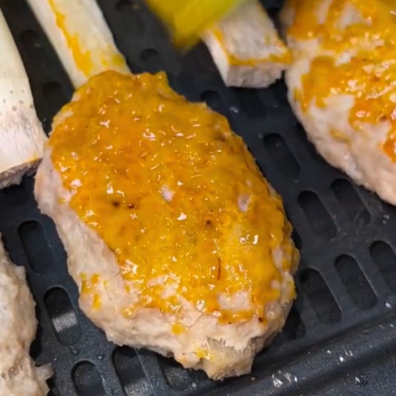 Bước 3 Chế biến Chả chìa cây mía