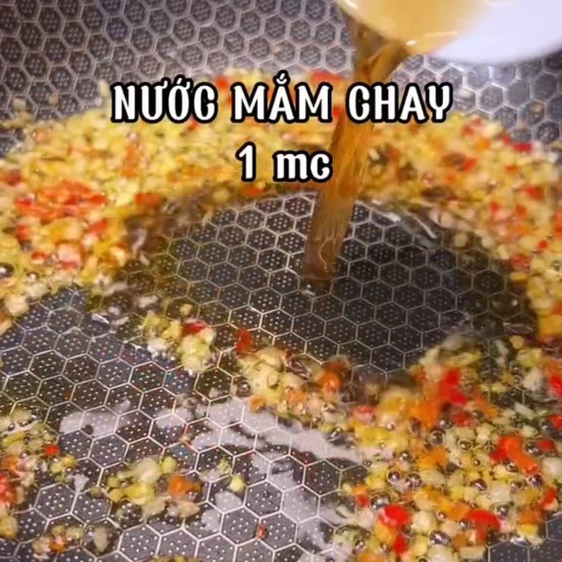 Bước 2 Làm nước sốt Nấm mỡ sốt bơ cay