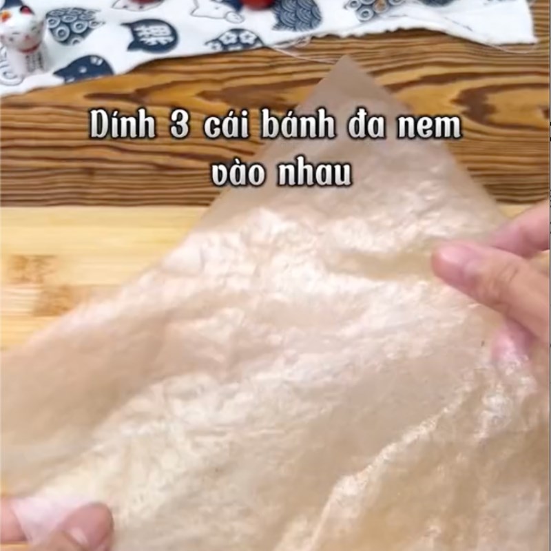 Bước 3 Gói nem Nem cua bể ( công thức từ tiktok Vào bếp cùng Điện máy XANH)