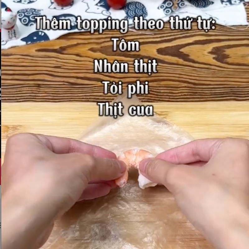 Bước 3 Gói nem Nem cua bể ( công thức từ tiktok Vào bếp cùng Điện máy XANH)