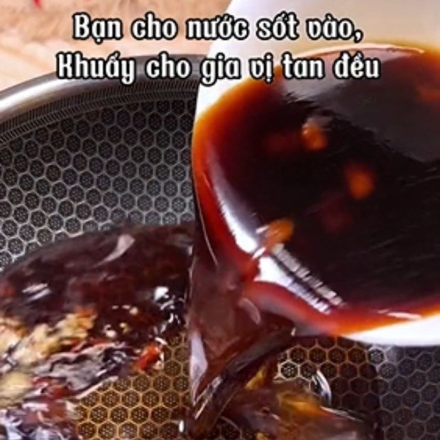 Bước 4 Làm nước sốt Mì quảng trộn chay (Nấm bào ngư)