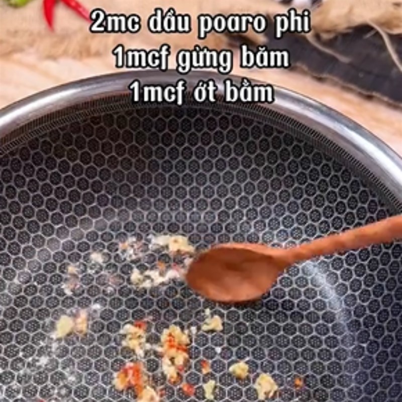 Bước 4 Làm nước sốt Mì quảng trộn chay (Nấm bào ngư)