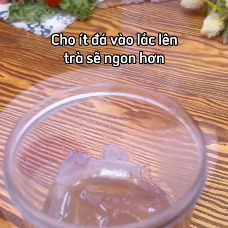 Bước 5 Pha 1 ly trà trái mận Trà mận hà nội (Công thức từ tiktok Vào bếp cùng Điện máy XANH)