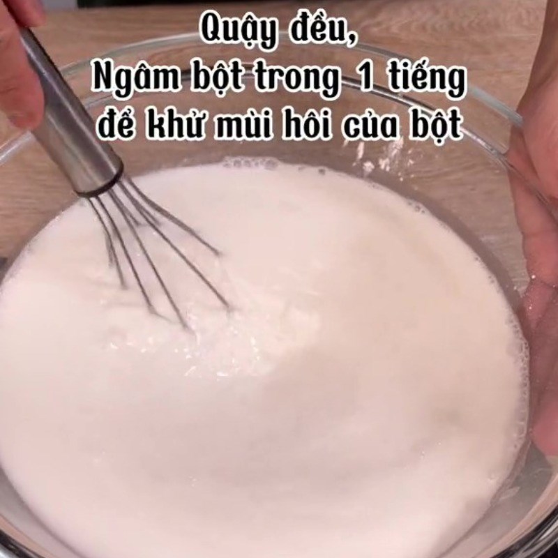 Bước 2 Pha bột Bánh giò chay từ bột bắp