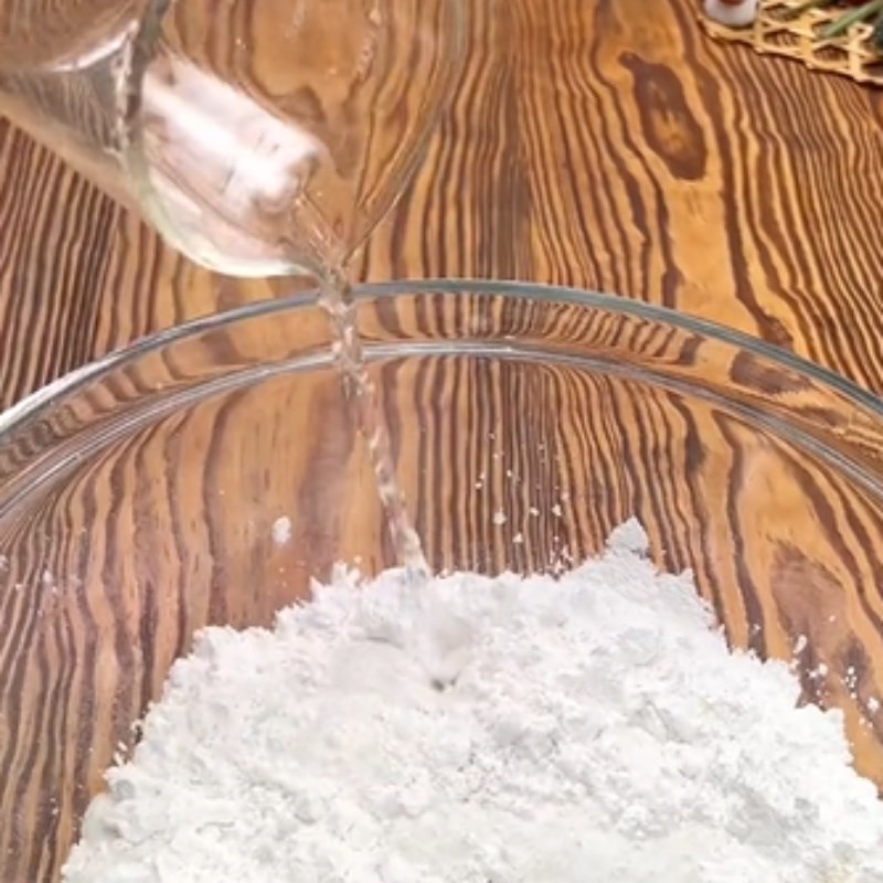 Bước 2 Pha bột Bánh khọt chay bằng bột gạo