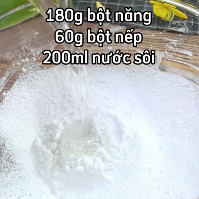 Bước 2 Nhồi bột Bánh hòn chấm muối mè