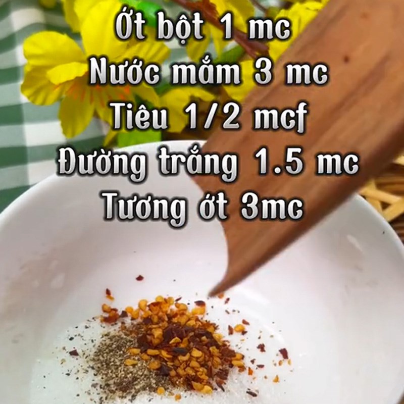 Bước 2 Pha sốt thái Ốc bươu sốt thái