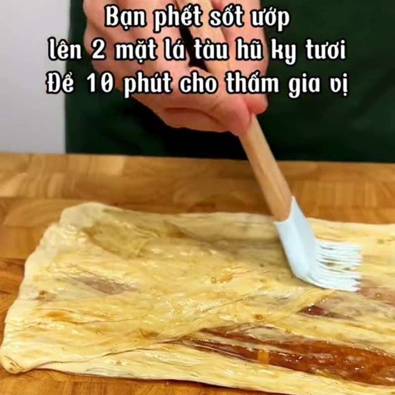 Bước 3 Phết tàu hũ kỹ Chả phượng chay