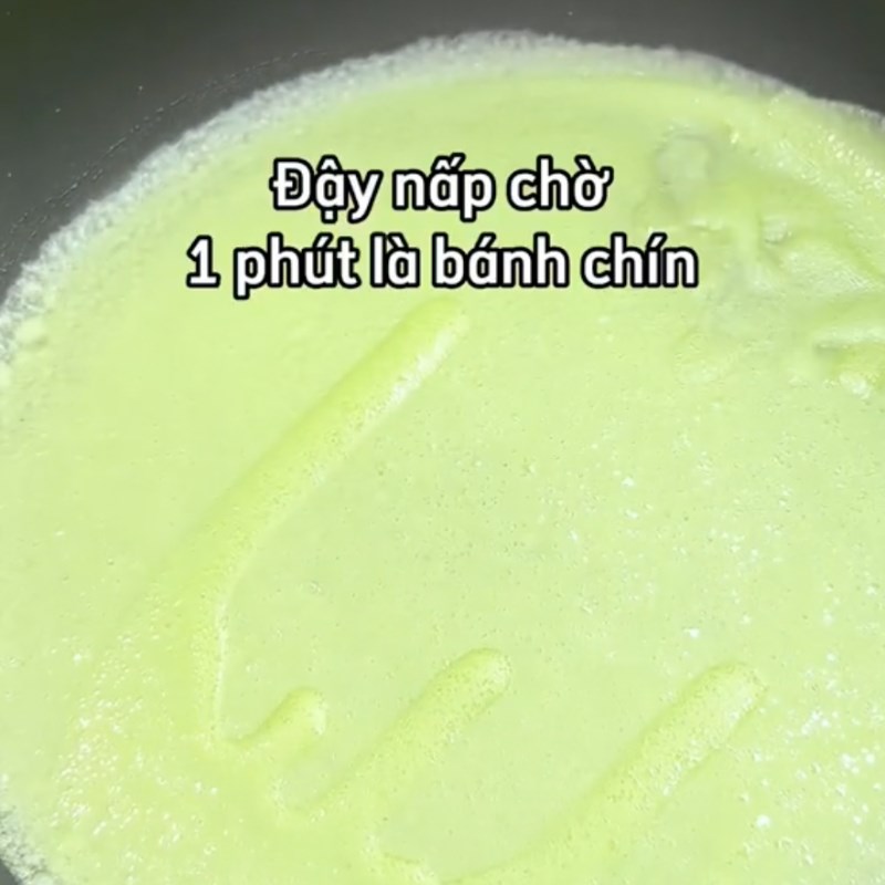 Bước 3 Rán vỏ bánh Bánh crepe cuộn sầu riêng (Công thức từ kênh tiktok Vào bếp cùng KitchenAZ)