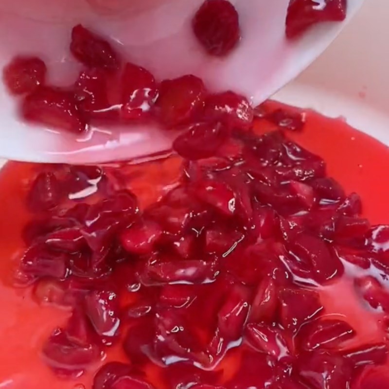 Bước 3 Sên phần mứt mận Trà mận hà nội (Công thức từ tiktok Vào bếp cùng Điện máy XANH)