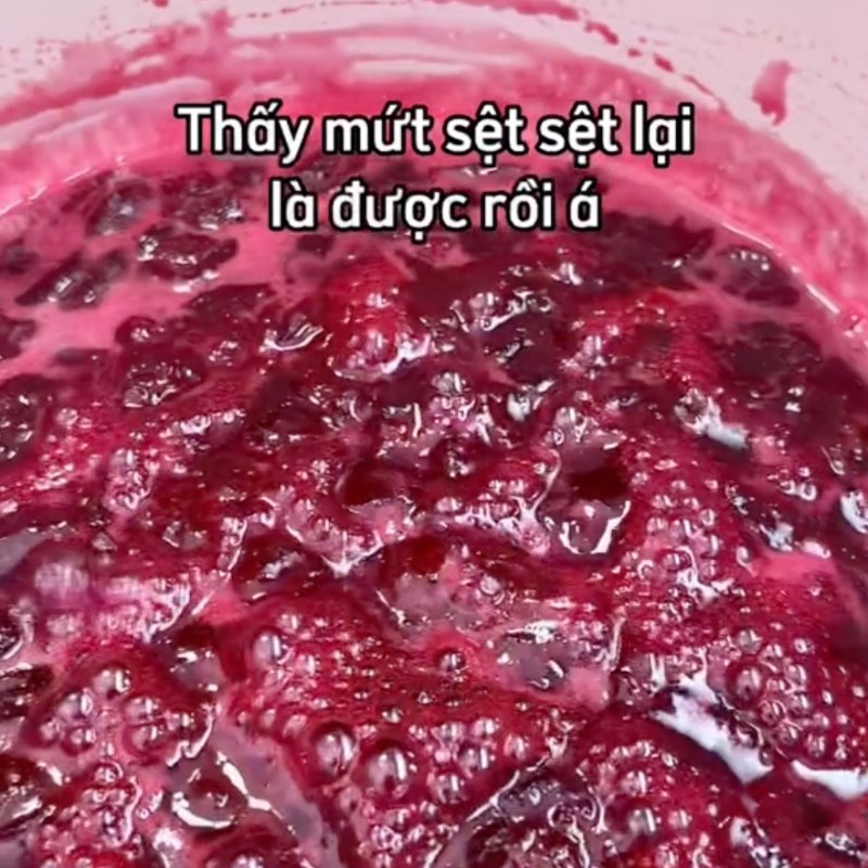 Bước 3 Sên phần mứt mận Trà mận hà nội (Công thức từ tiktok Vào bếp cùng Điện máy XANH)