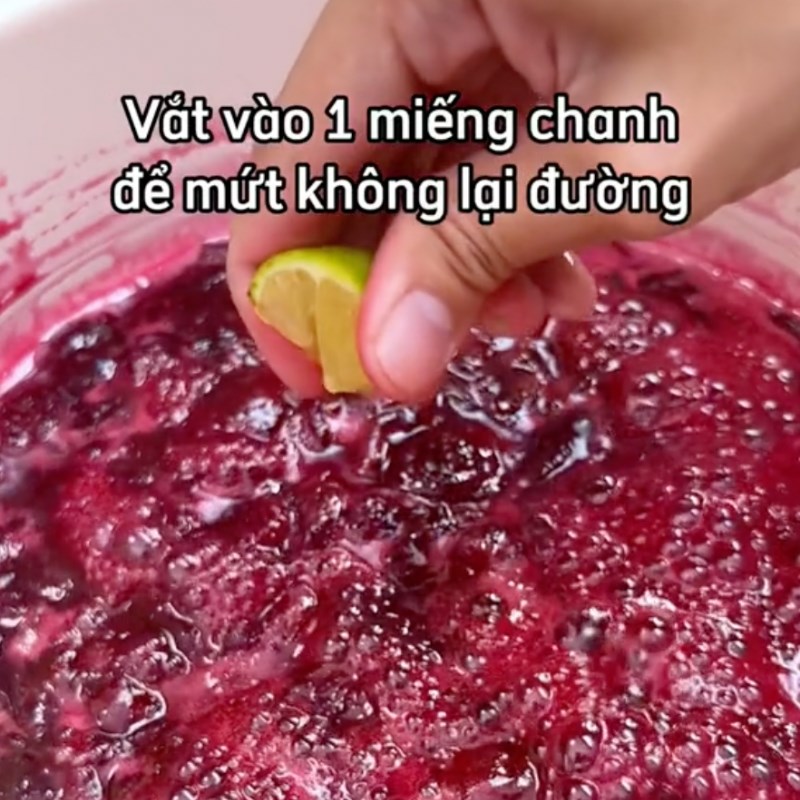 Bước 3 Sên phần mứt mận Trà mận hà nội (Công thức từ tiktok Vào bếp cùng Điện máy XANH)