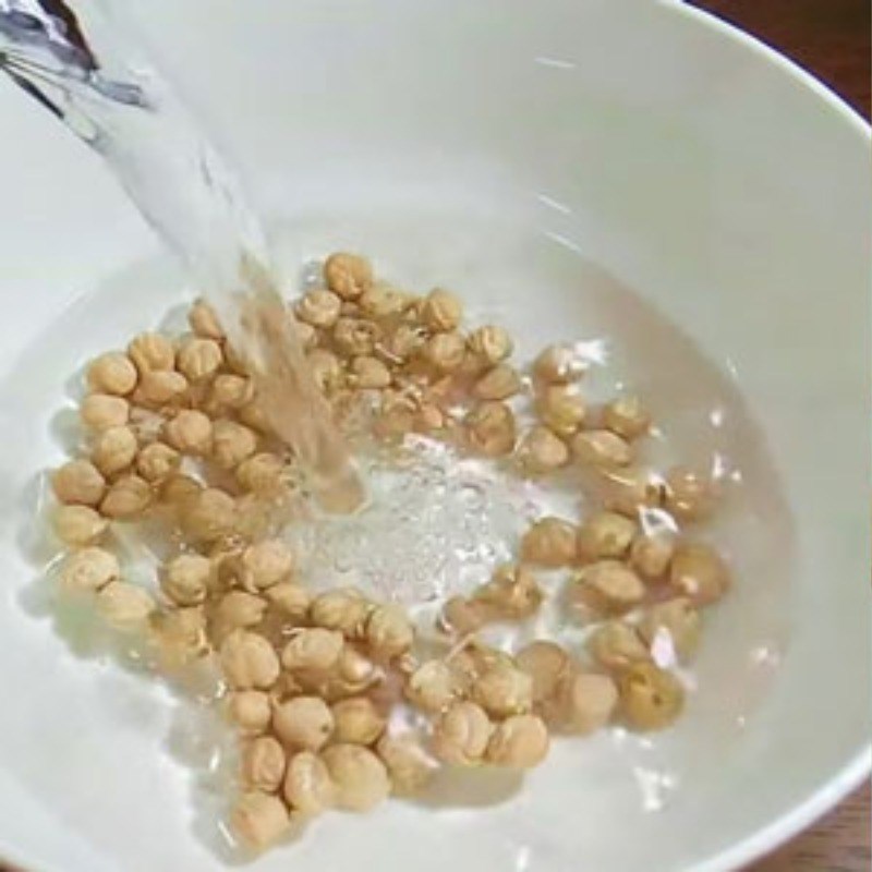 Bước 1 Sơ chế nguyên liệu Ragu đậu gà