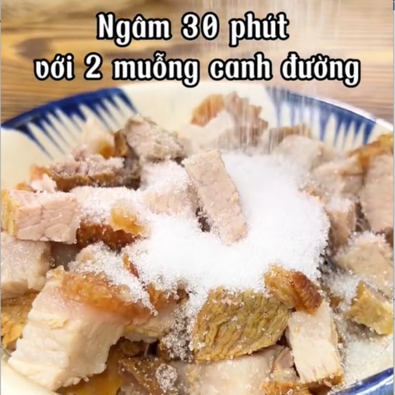 Bước 1 Sơ chế nguyên liệu Chè bột lọc heo quay nấm mộc nhĩ