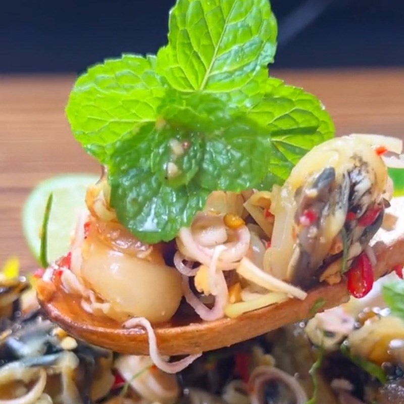 Bước 4 Thành phẩm Ốc bươu sốt thái