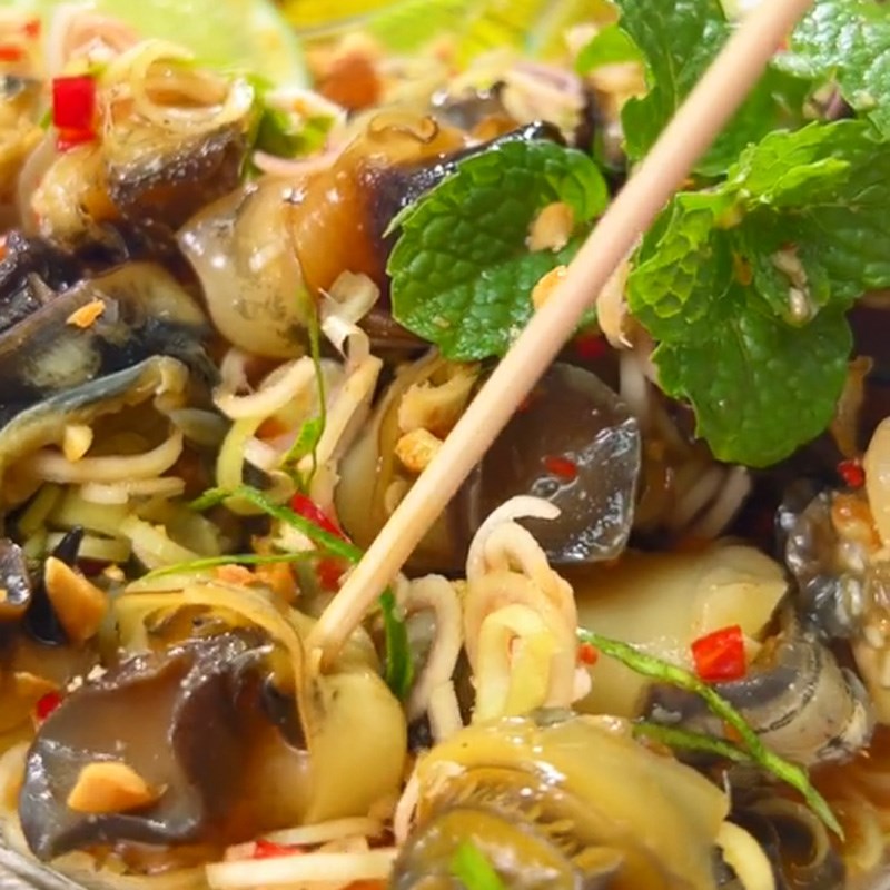 Bước 4 Thành phẩm Ốc bươu sốt thái