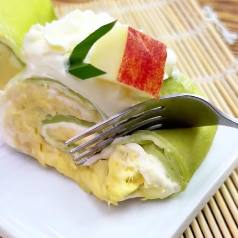 Bước 5 Thành phẩm Bánh crepe cuộn sầu riêng (Công thức từ kênh tiktok Vào bếp cùng KitchenAZ)