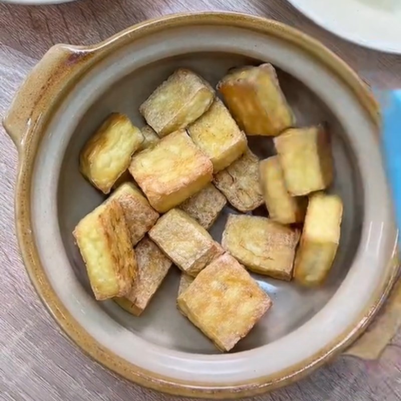 Bước 3 Trộn đậu hũ Đậu hũ sốt cay (Công thức được chia sẻ từ Tiktok Vào bếp cùng Điện máy XANH)