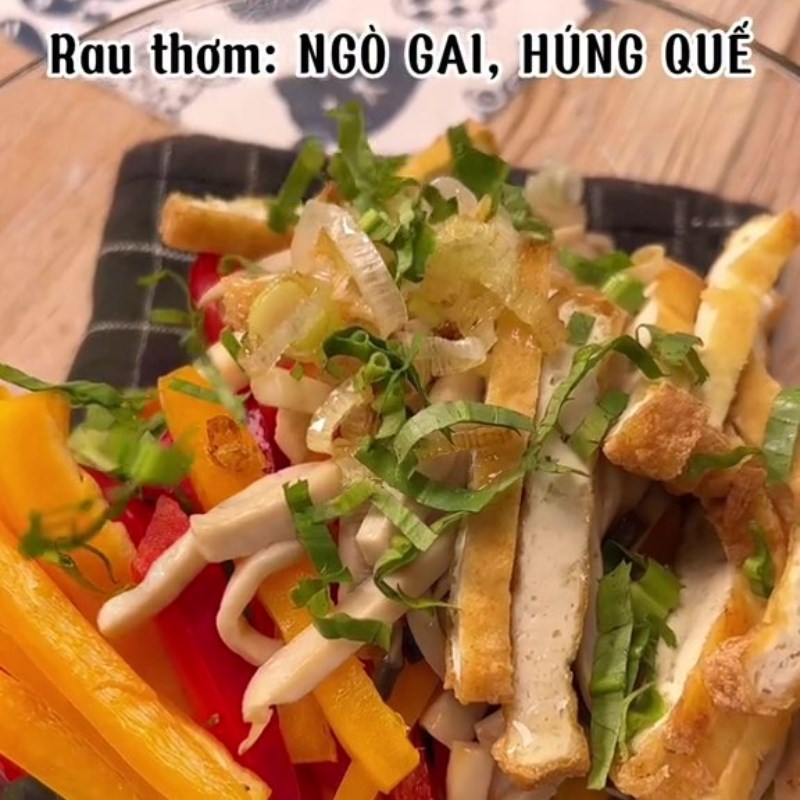 Bước 5 Trộn gỏi Gỏi khổ qua chay với nấm đùi gà