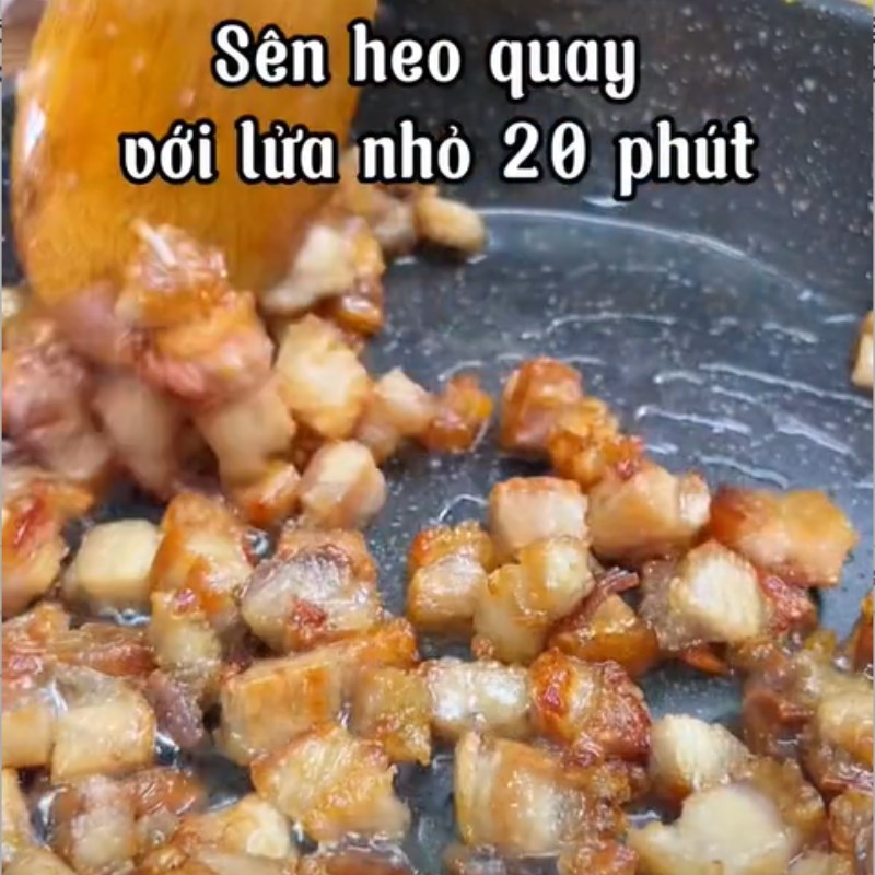 Bước 3 Xào nhân heo quay Chè bột lọc heo quay nấm mộc nhĩ