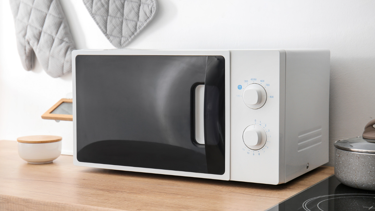 Tìm hiểu cấu tạo lò vi sóng - Nguyên lý cụ thể của các bộ phận và lợi ích