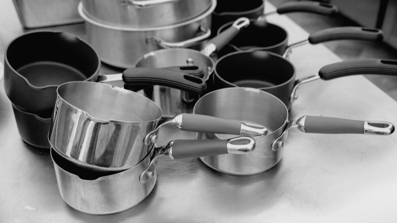 Sử dụng nồi inox mới ngay sau khi mua về