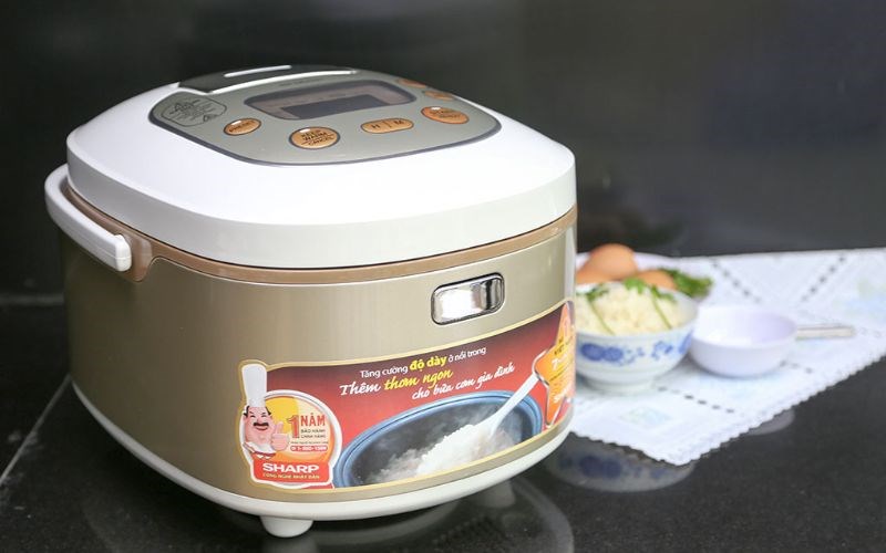 Nồi cơm điện tử Sharp 1.8 l&iacute;t KS-TH18-GL
