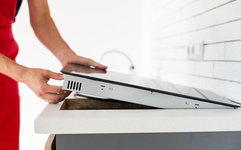 C&aacute;ch thay mặt k&iacute;nh bếp hồng ngoại