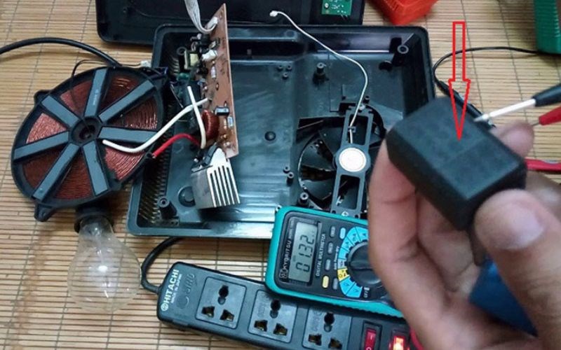 C&aacute;ch khắc phục t&igrave;nh trạng IGBT bếp từ nổ
