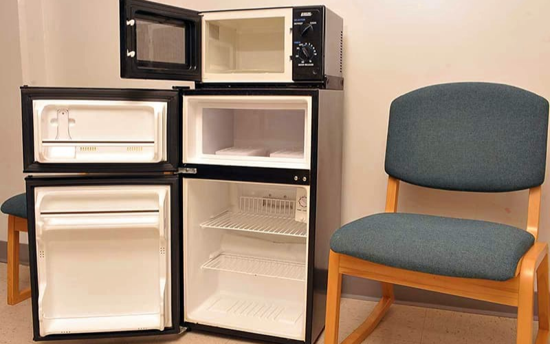 Giảm tuổi thọ của cả hai thiết bị điện