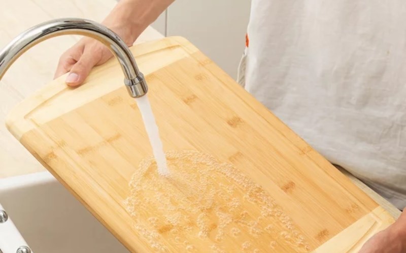 C&aacute;ch bảo quản thớt tre đ&uacute;ng c&aacute;ch