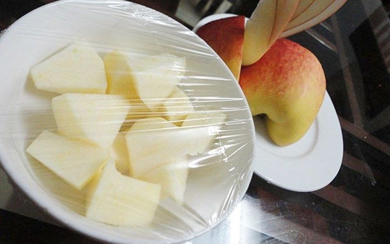 Lưu &yacute; khi gọt vỏ t&aacute;o