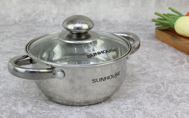 Nồi inox 3 đ&aacute;y nắp k&iacute;nh 16 cm Sunhouse SH22116