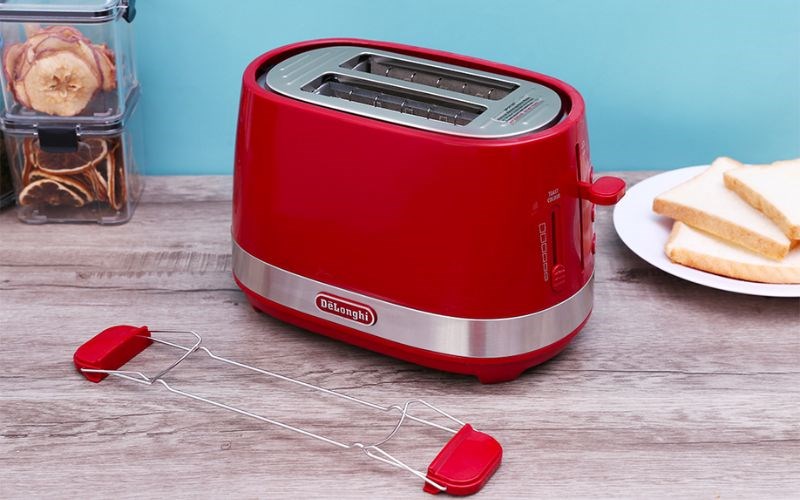 M&aacute;y nướng b&aacute;nh m&igrave; Delonghi CTLA2103.R