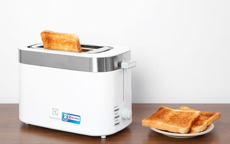 M&aacute;y nướng b&aacute;nh m&igrave; Electrolux E2TS1-100W