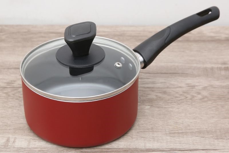 Qu&aacute;nh nh&ocirc;m nắp k&iacute;nh 16 cm Delites QCDE004-16