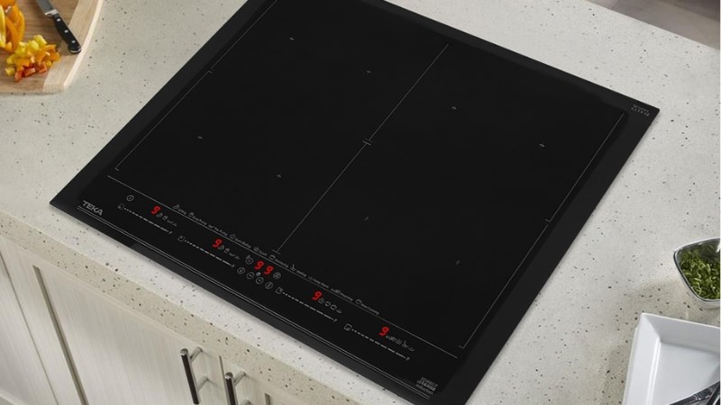 Bếp từ đa v&ugrave;ng nấu lắp &acirc;m Teka IZF 68700 MST BK