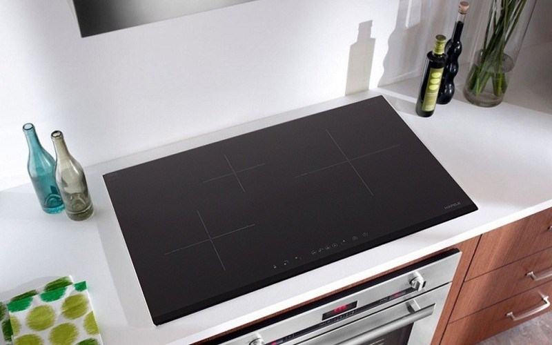 Bếp từ 3 v&ugrave;ng nấu lắp &acirc;m Hafele HC-IS773EA (535.02.242) 