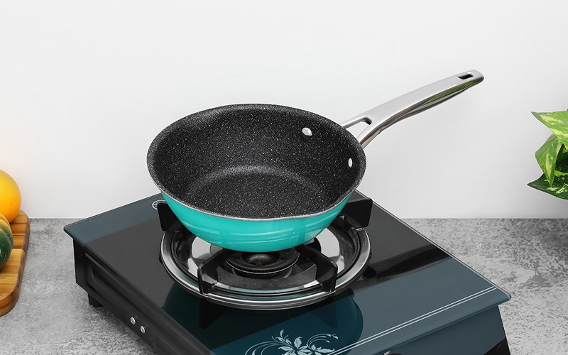  Chảo inox s&acirc;u chống d&iacute;nh v&acirc;n đ&aacute; đ&aacute;y từ 20 cm Elmich Hera EL-8105