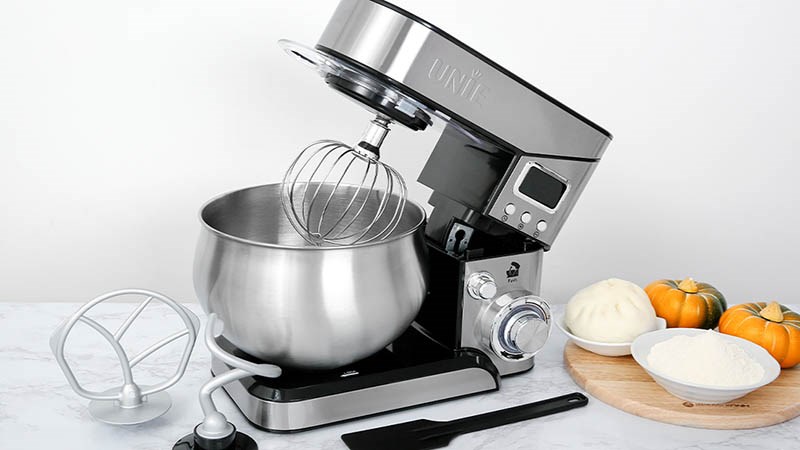 Máy nhồi bột đánh trứng Unie EM2