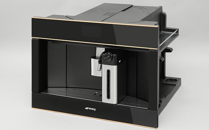 M&aacute;y pha c&agrave; ph&ecirc; Smeg CMS4604NR (536.54.079)