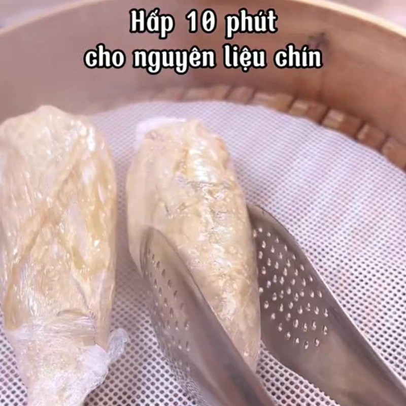 Bước 5 Hấp phù trúc Phù trúc cuộn khoai
