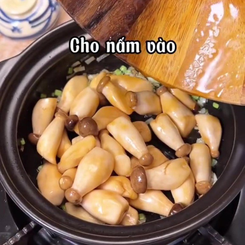 Bước 3 Kho nấm Nấm đùi gà kho tiêu (Công thức được chia sẻ từ Tiktok Bếp chay XANH)