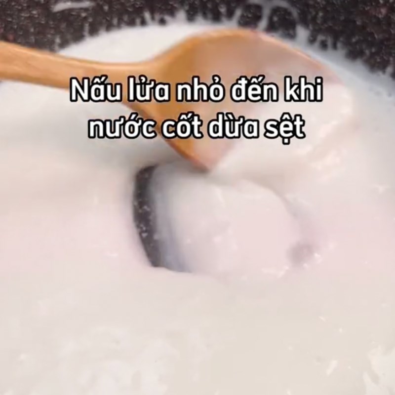 Bước 4 Làm nước cốt dừa Bánh bắp sợi dừa hấp (Công thức từ kênh tiktok Vào bếp cùng Điện máy XANH)
