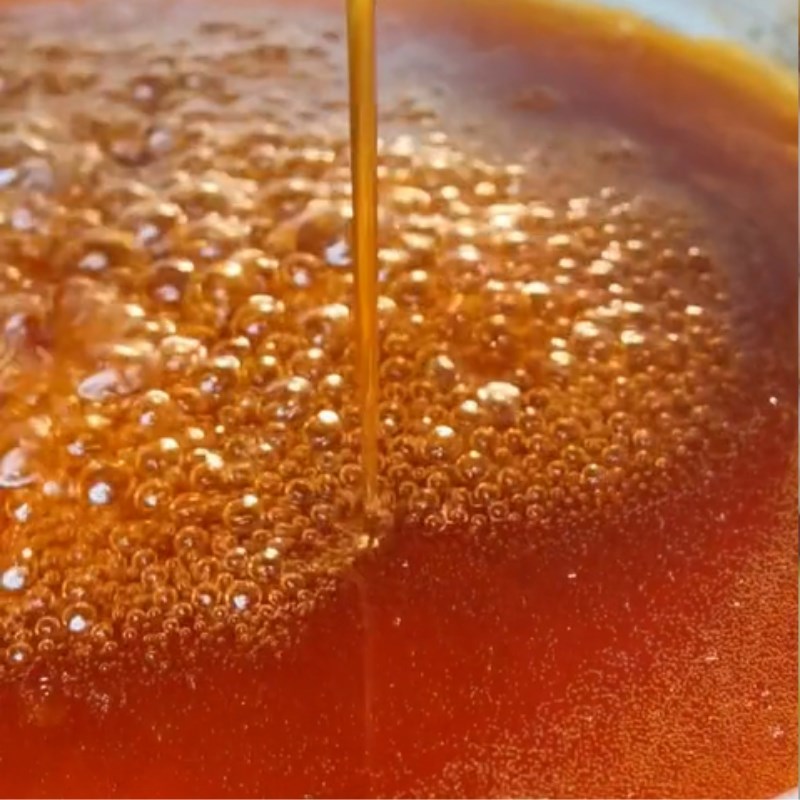 Bước 2 Làm nước sốt Gỏi vải tôm thịt