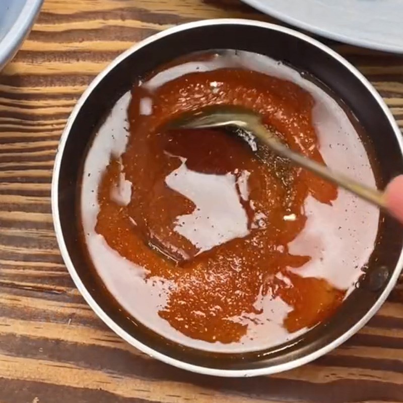 Bước 2 Làm nước sốt chiên cơm Cơm chiên trái thơm (Công thức được chia sẻ từ TikTok Vào bếp cùng Điện máy XANH)