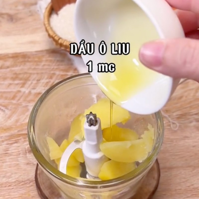 Bước 2 Làm sốt Dưa leo cuộn cơm