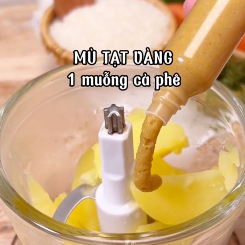 Bước 2 Làm sốt Dưa leo cuộn cơm