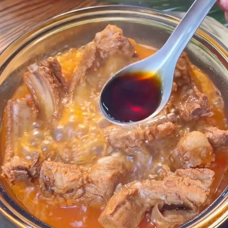 Bước 2 Làm sườn kho Coca Sườn kho coca (Công thức được chia sẻ từ TikTok Vào bếp cùng Điện máy XANH)